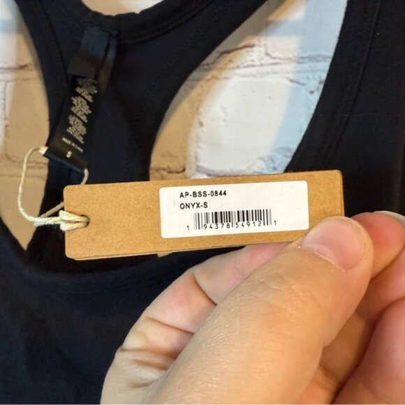 SKIMS Outdoor Mid Thigh Bodysuit Onyx size Small - Picture 7 of 7